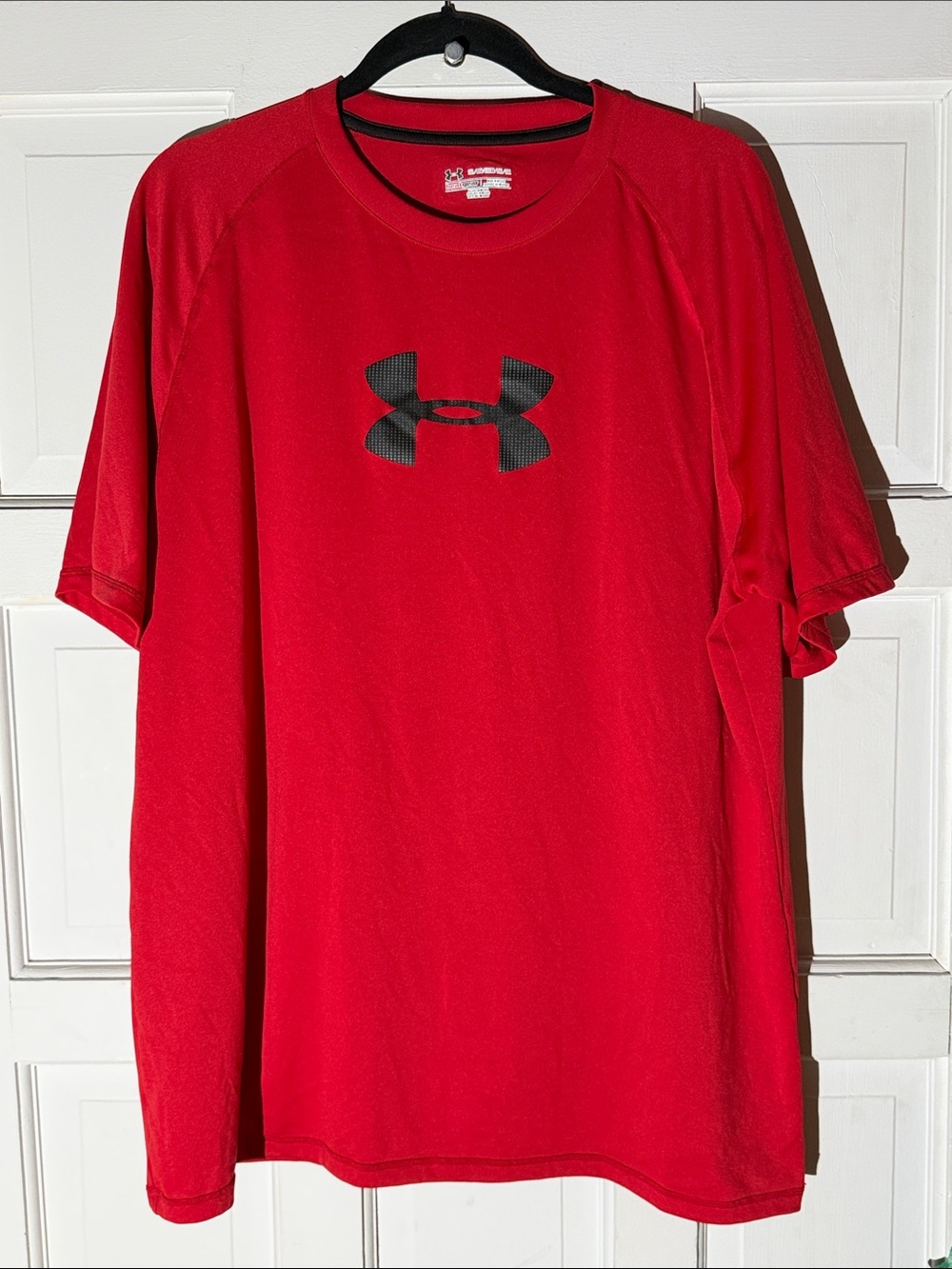 Under Armour Men’s Red Performance Short Sleeve Shirt